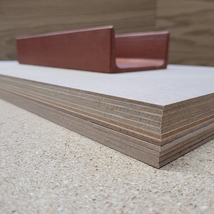 Tipps zur richtigen Lagerung von Sperrholz und Holzwerkstoffplatten